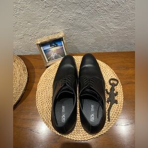 Nordstrom Rack "Gavin" Plain Toe Derby shoes  Black Leather & Lace Sz 13